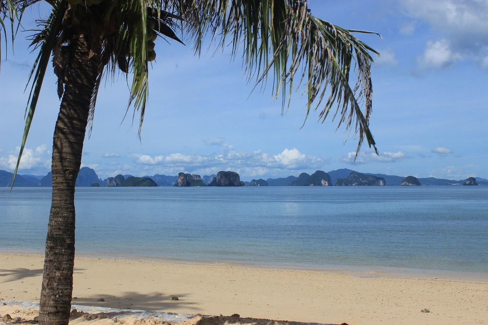 Coastal Escape Koh Yao Noi Villa Bagian luar foto