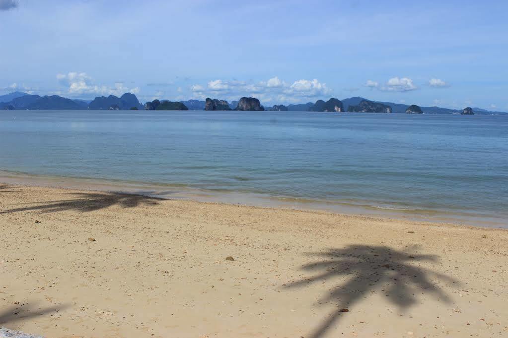 Coastal Escape Koh Yao Noi Villa Bagian luar foto